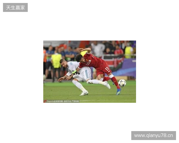 已翻篇!琼斯:萨拉赫采访风波后已向全队道歉,大家对他态度没变 已翻篇!琼斯:萨拉赫采访风波后已向全队道歉,大家对他态度没变