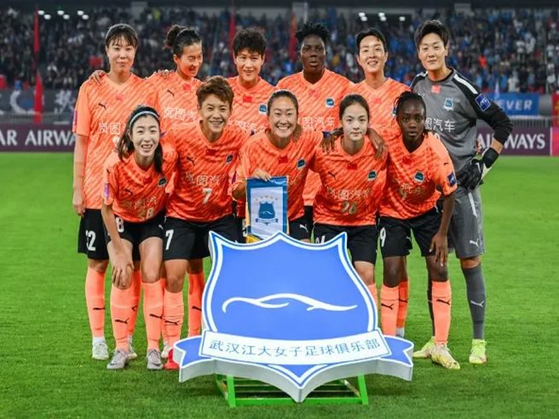 卫冕梦碎!武汉女足0-4水原FC止步女足亚冠八强 邓梦晔进球被吹